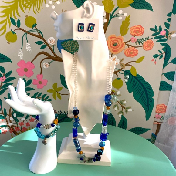 Glass jewelry set - Picture 2 of 15